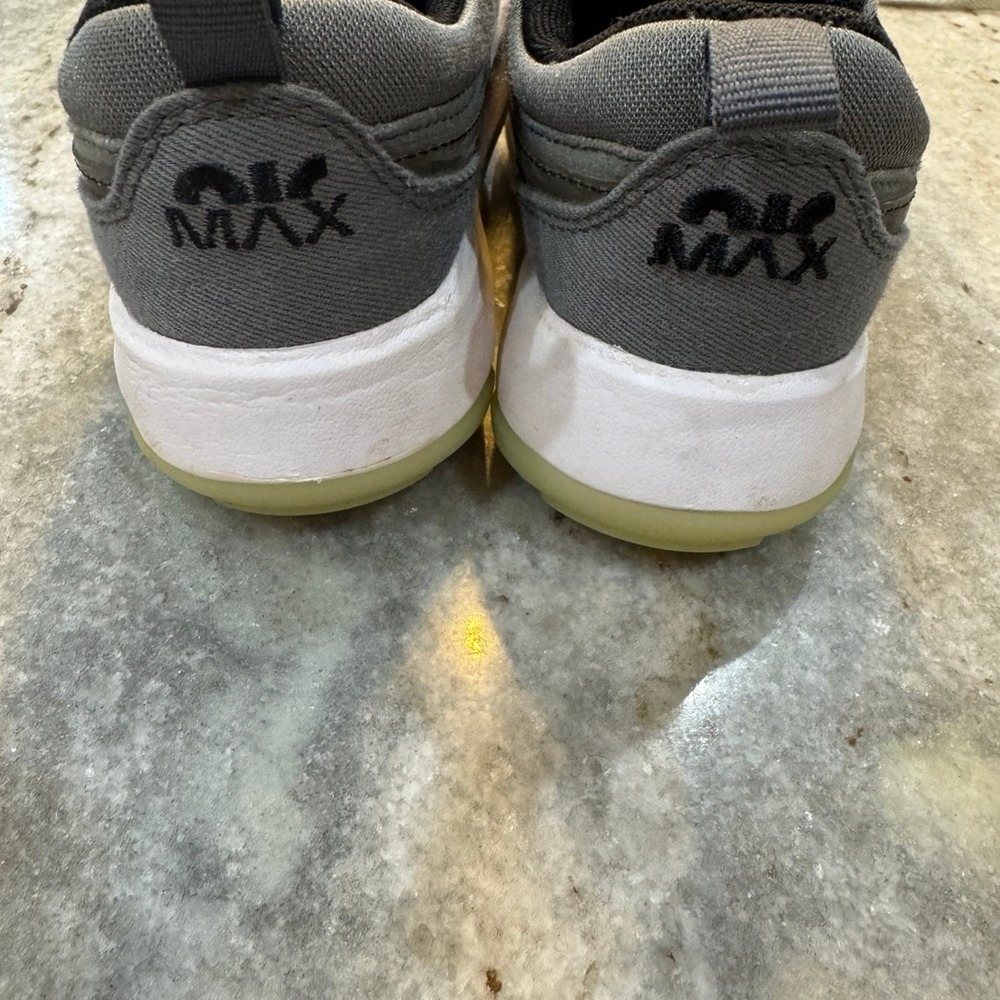 Nike AirMax Motif Toddler 12C Gray Green Slip On Sneakers DH9389-005 - Picture 3 of 7